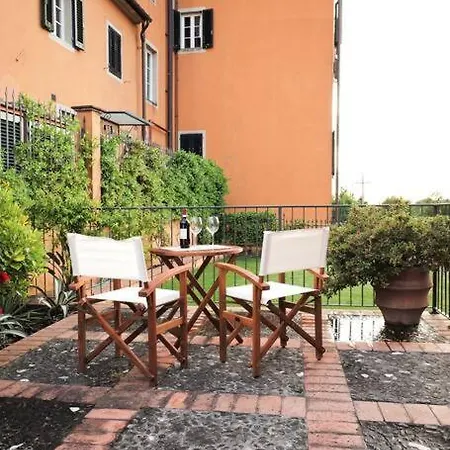 Dependance Petri Villa Uzzano Exterior photo